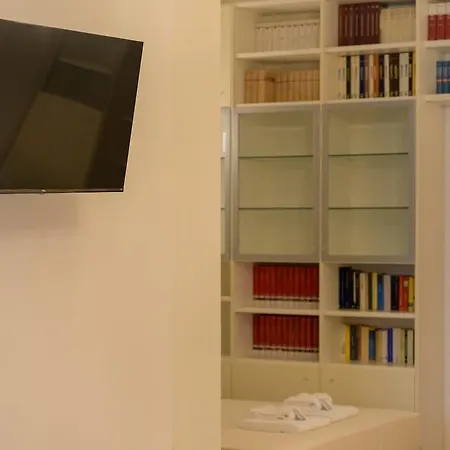 The Reader's House - Bemyhost *