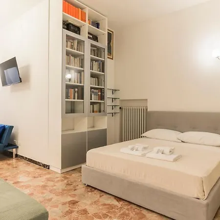 Appartamento The Reader's House - Bemyhost *
